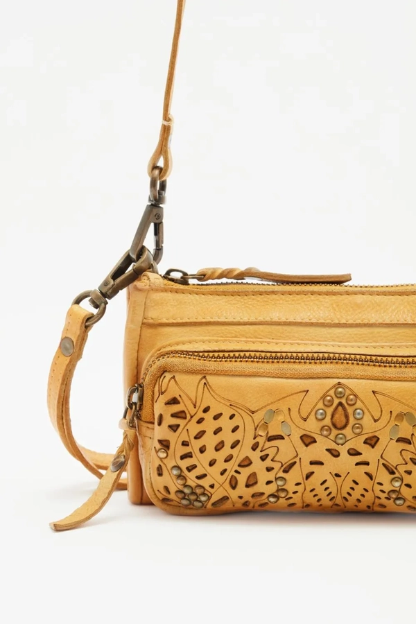 cartera brick