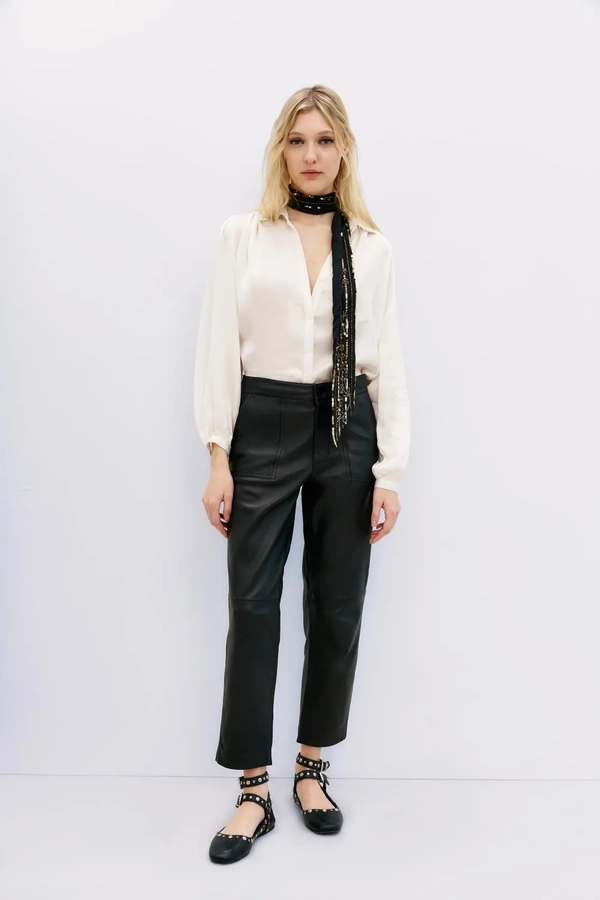pantalon recto new cuero