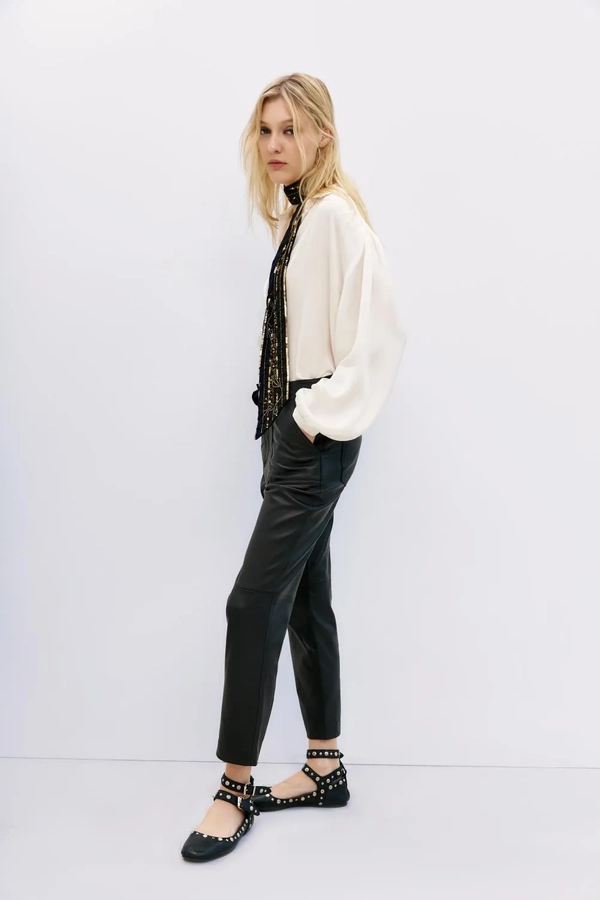 pantalon recto new cuero