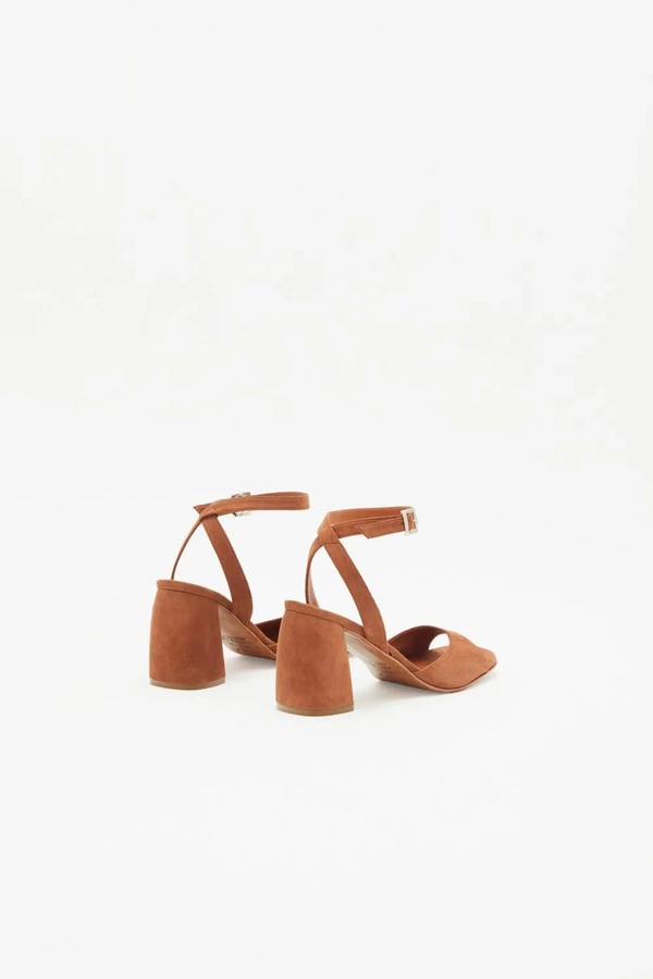 sandalia guiza suede