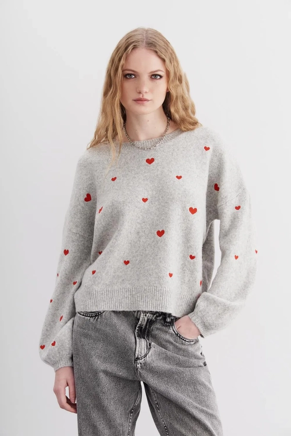 sweater petit coeur