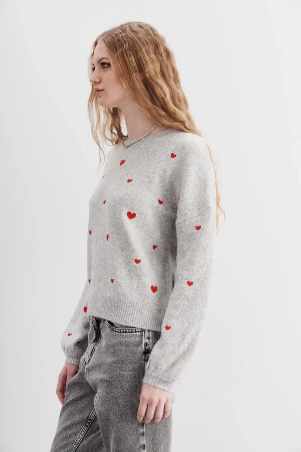 sweater petit coeur