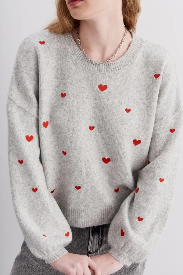 sweater petit coeur