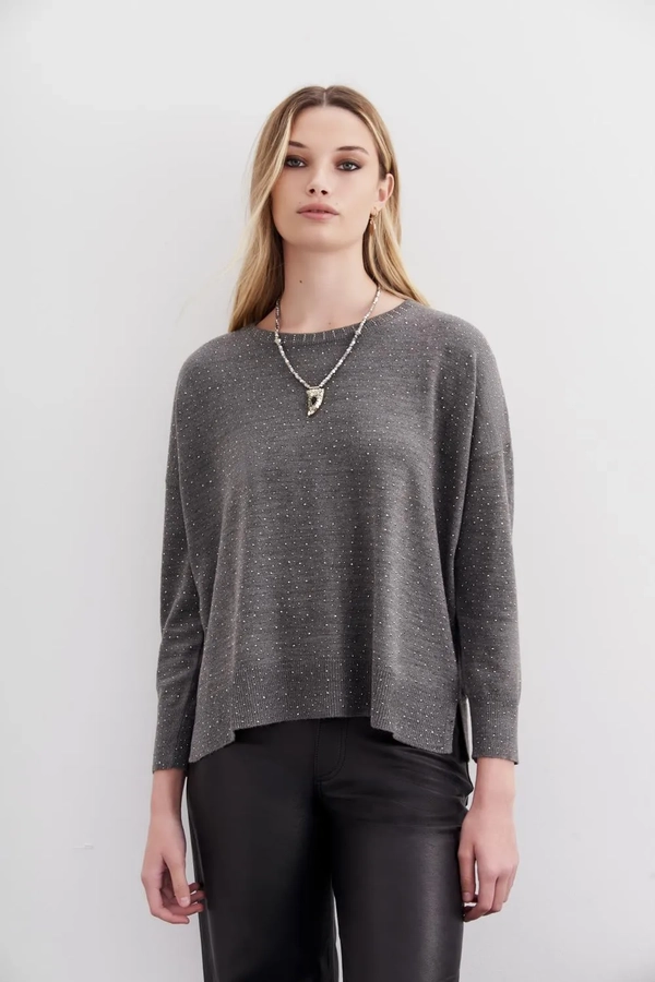 sweater nara