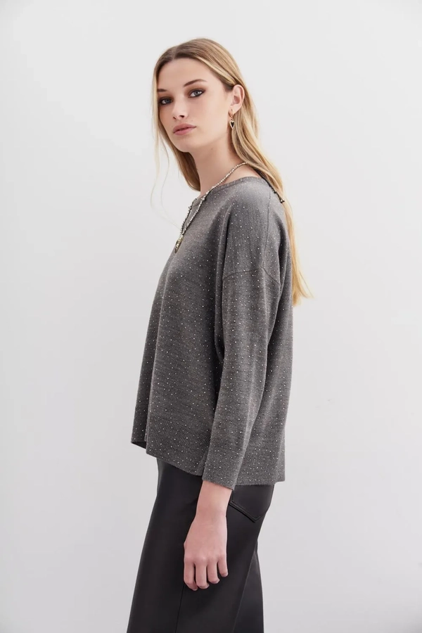 sweater nara