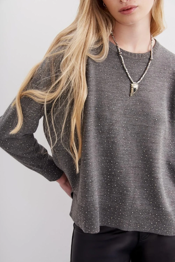 sweater nara