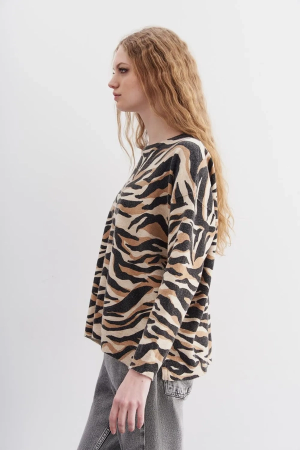sweater cymade animal tiger