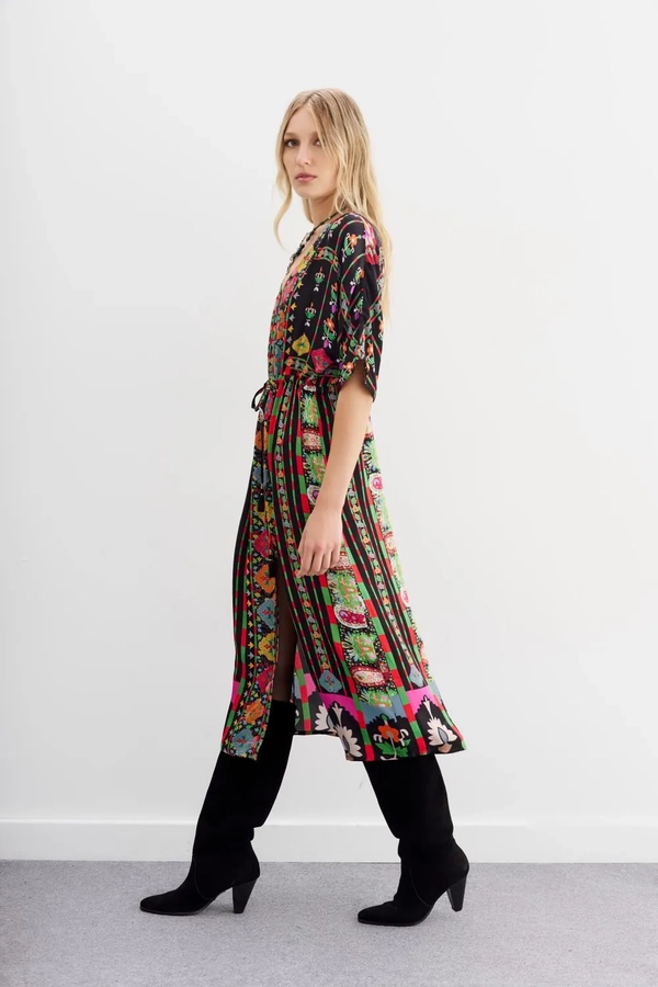 vestido buganda paisley
