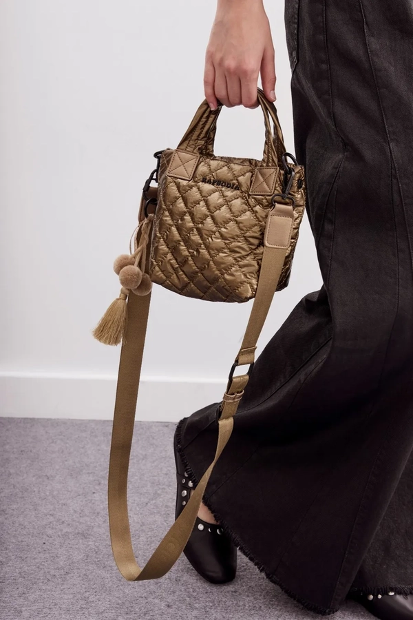 cartera tote mini matelase