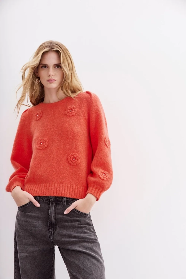 sweater flower lace