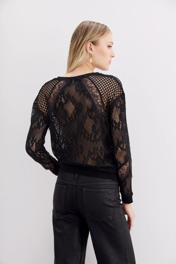 remera lace blanc