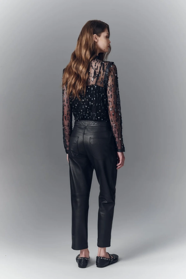 pantalon recto new cuero