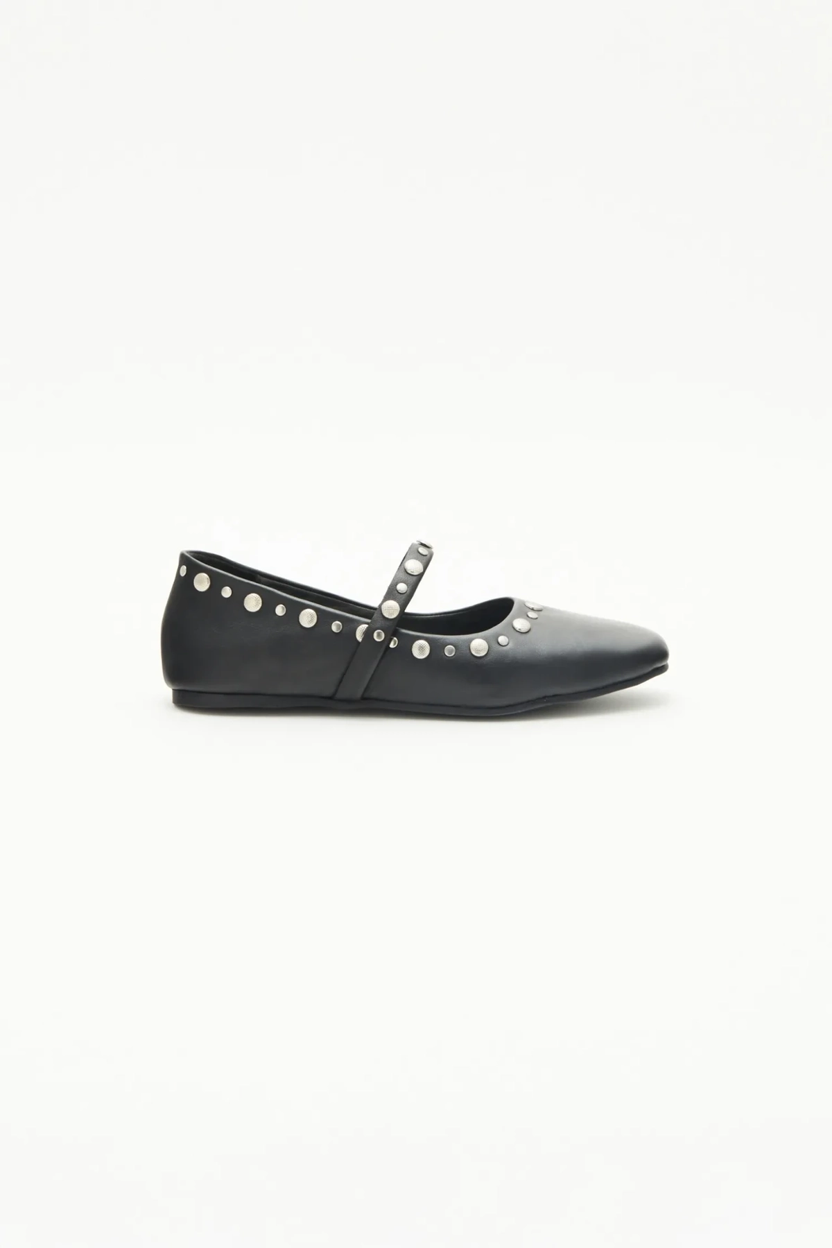 balerina flat studs
