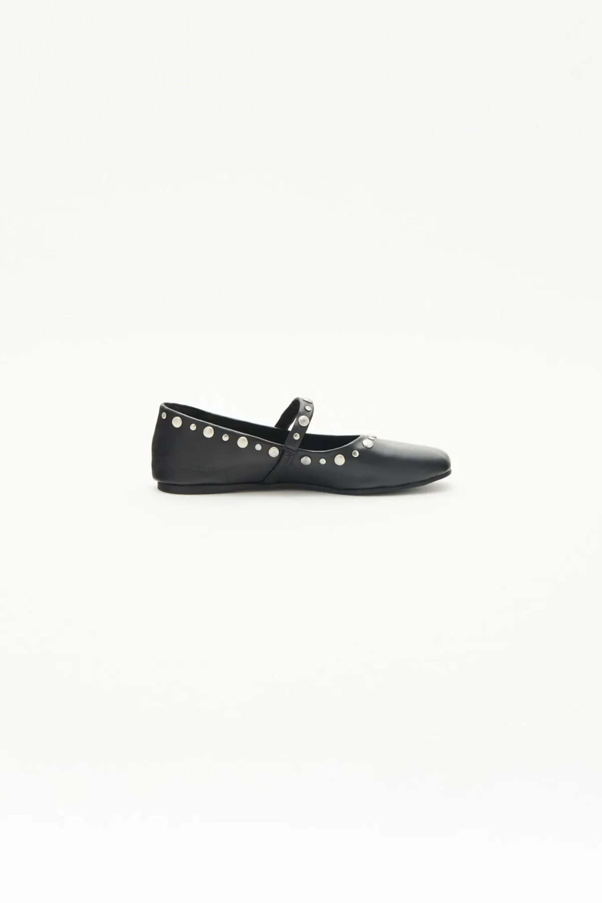 balerina flat studs