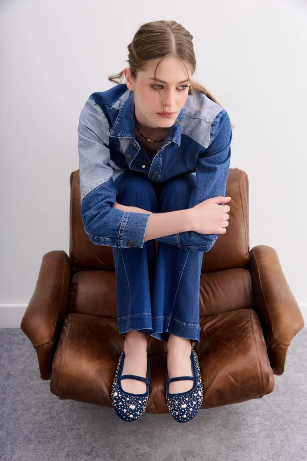 balerina ellie