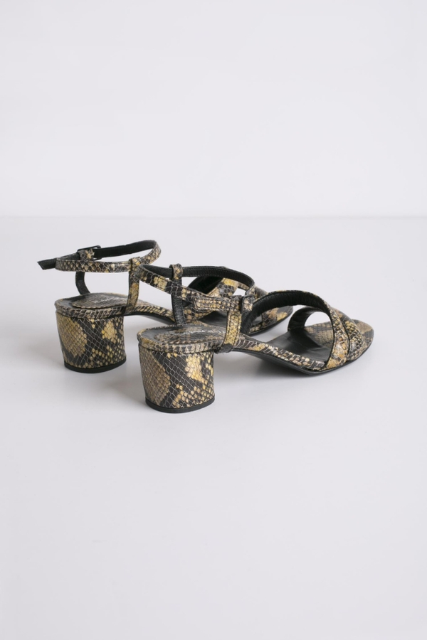 Sandalia Snake
