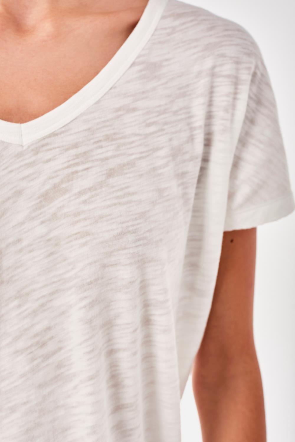 Remera Clara Basica New