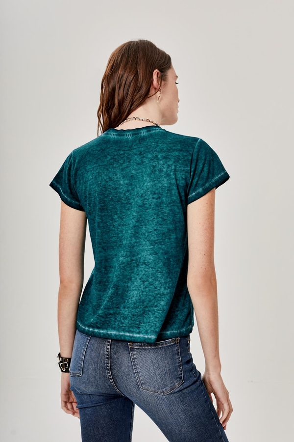 Remera Feel