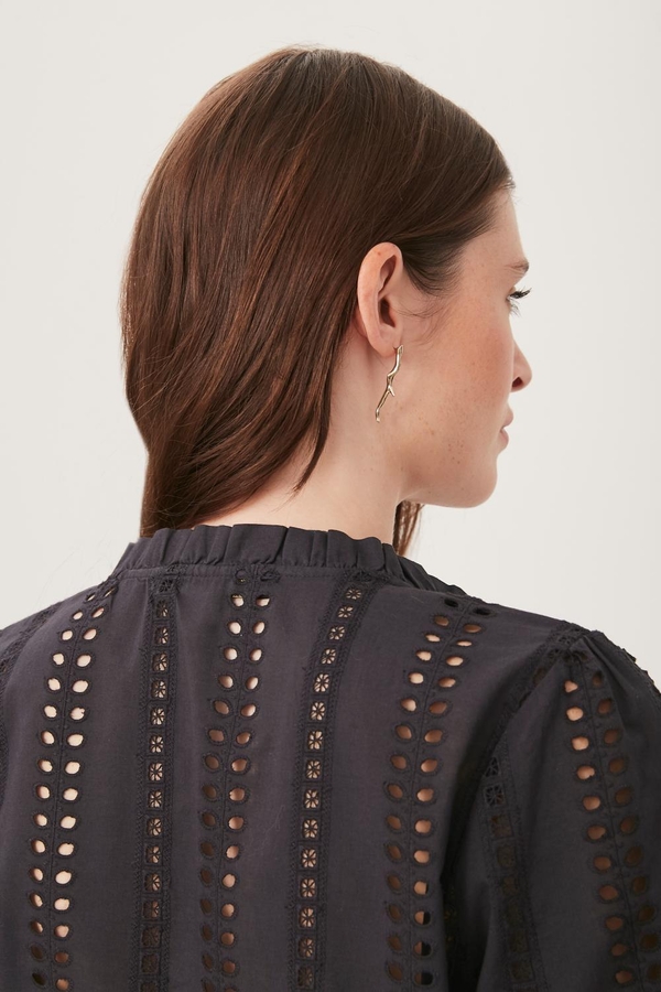 Camisa Mao Broderie
