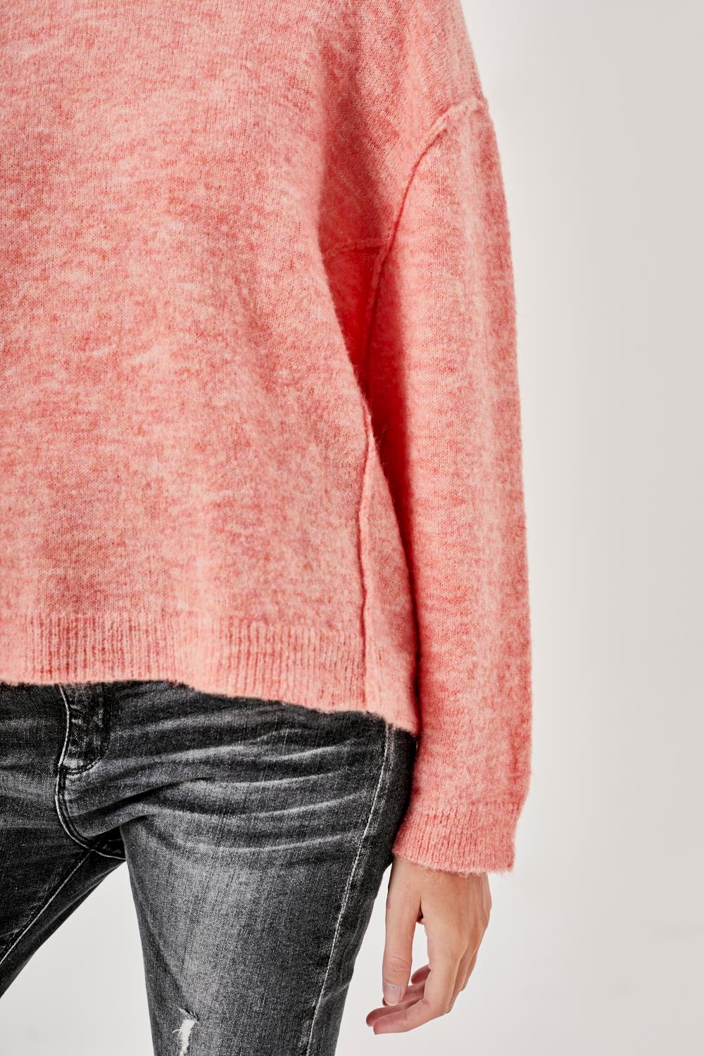 Sweater Be Happy