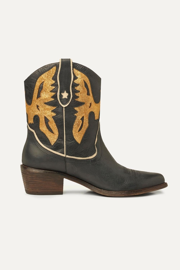 Bota Mikiya