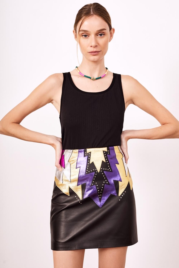 Pollera Fire Metal Cuero