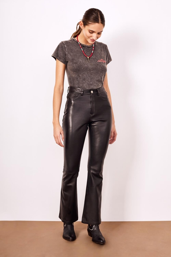 Pantalón Straight Cuero