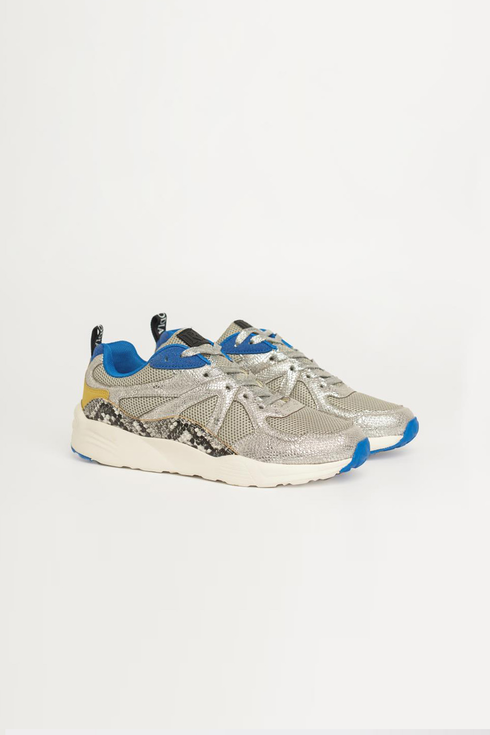 Zapatilla Kamari Silver