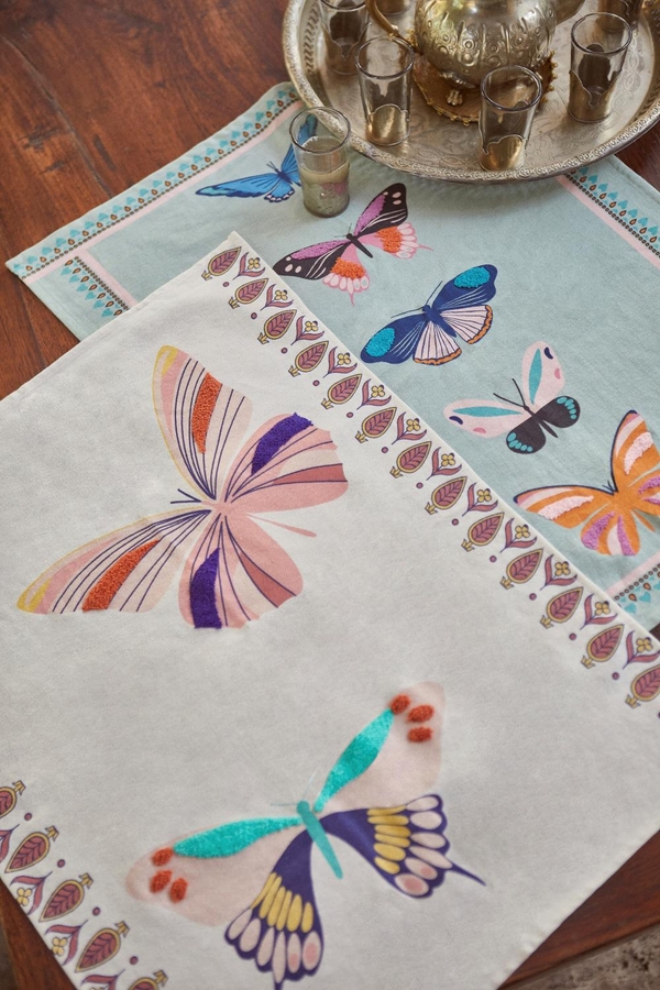 Set Home Butterfly