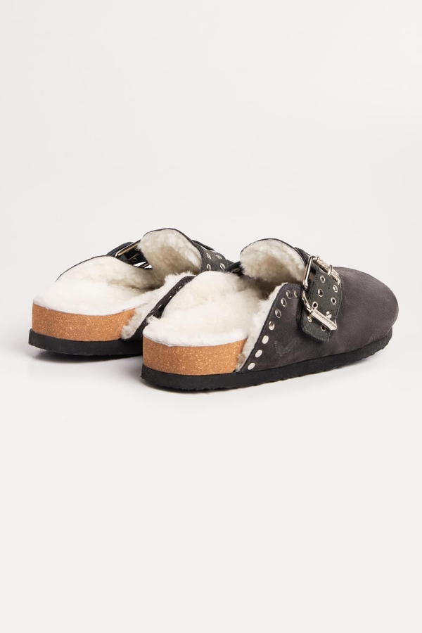 zueco comfy new