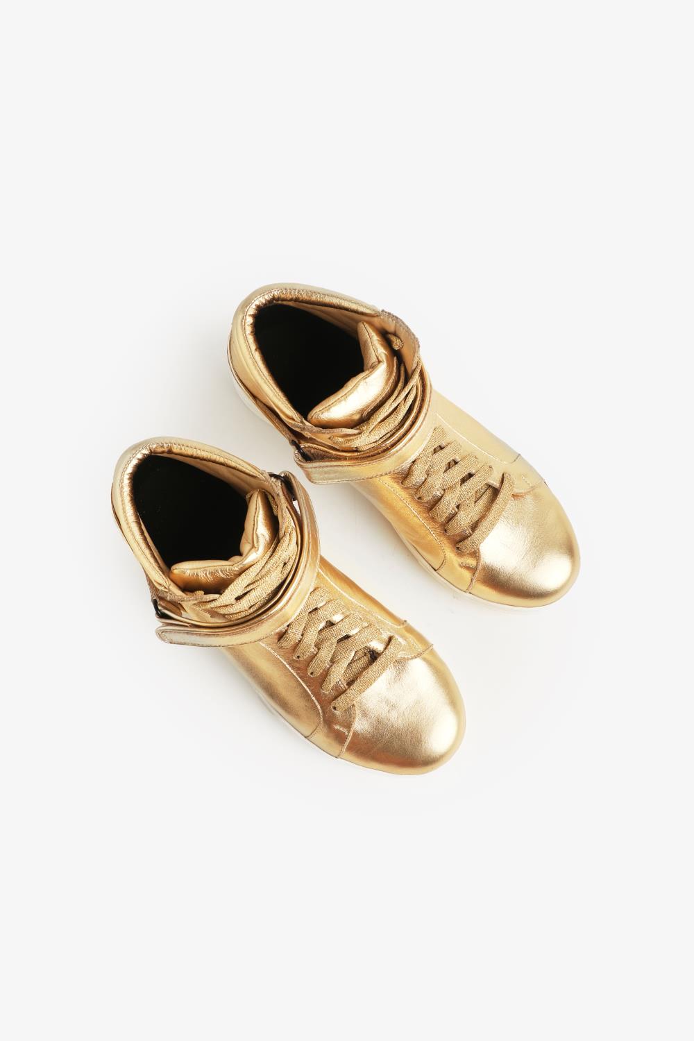 zapatilla bow golden