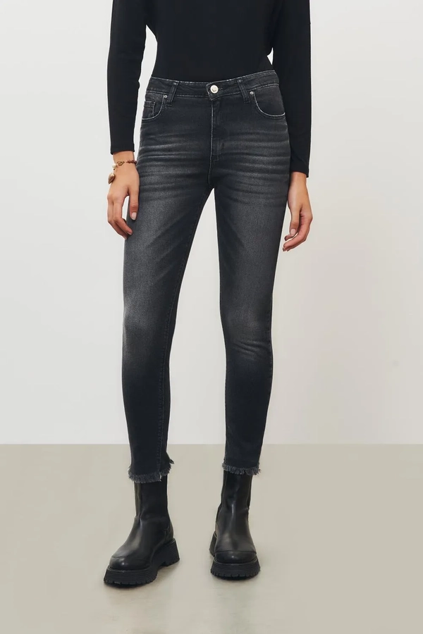 jean slim hard black