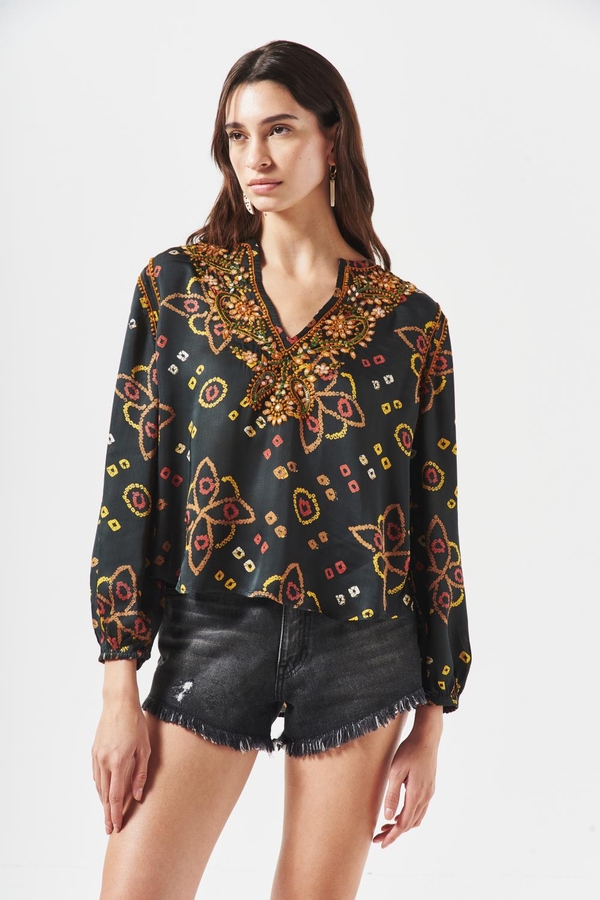 camisa gandha dark bandani