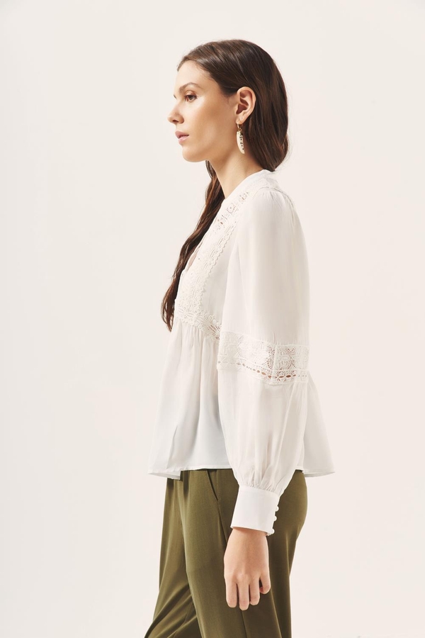 camisa nature laces