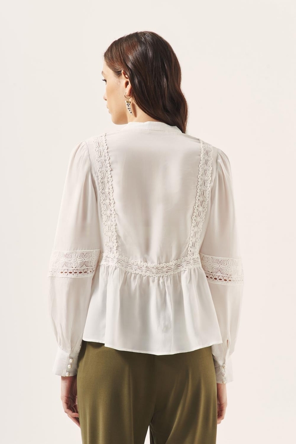 camisa nature laces