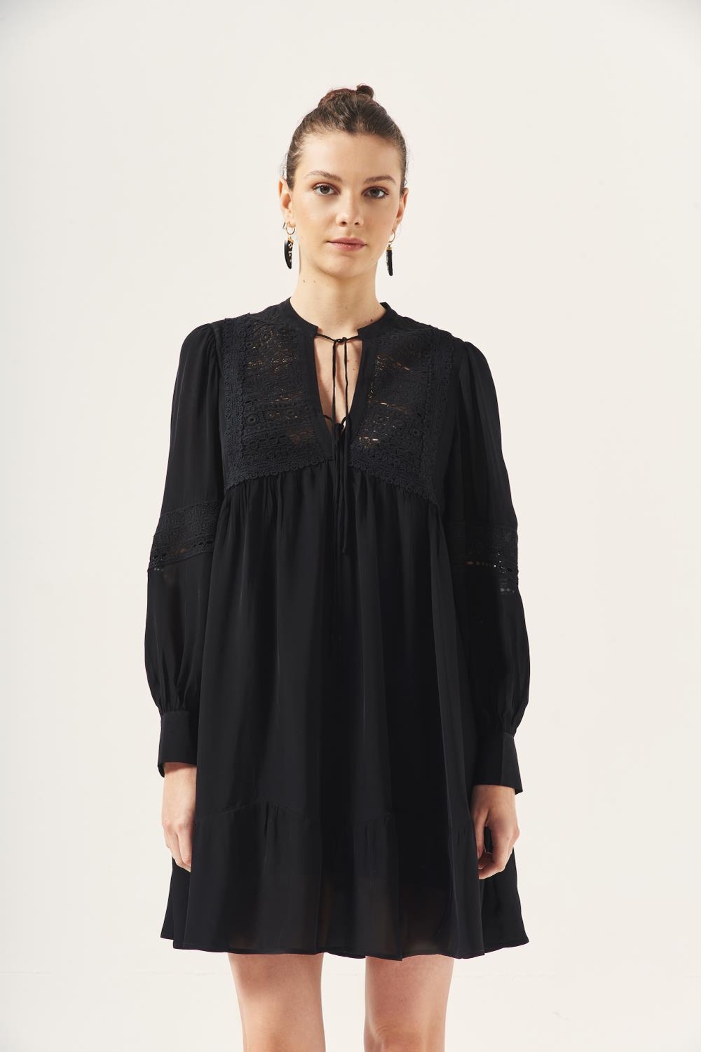 vestido nature laces