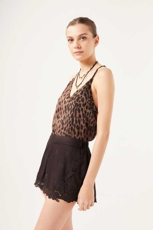 short lace sum