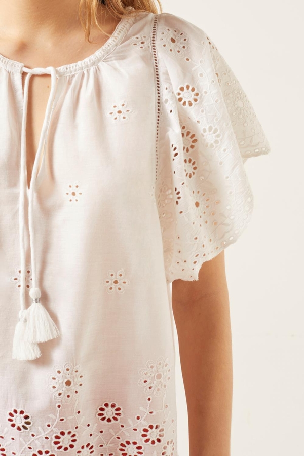 CMA DOLPH LACE