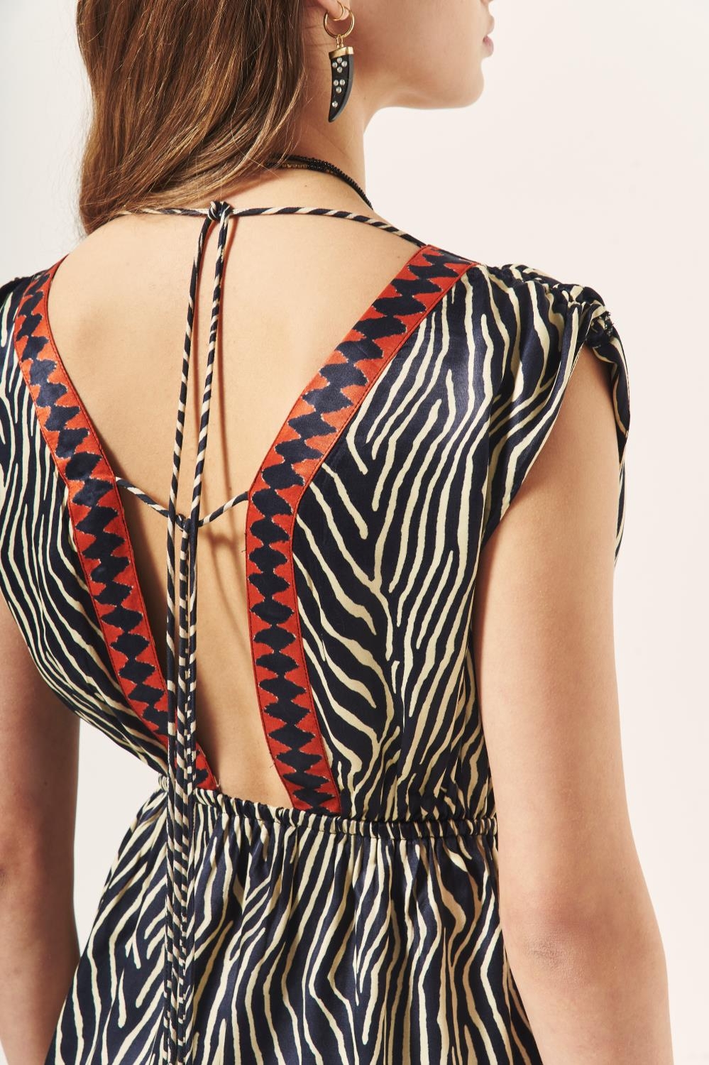 vestido sensuel cebra