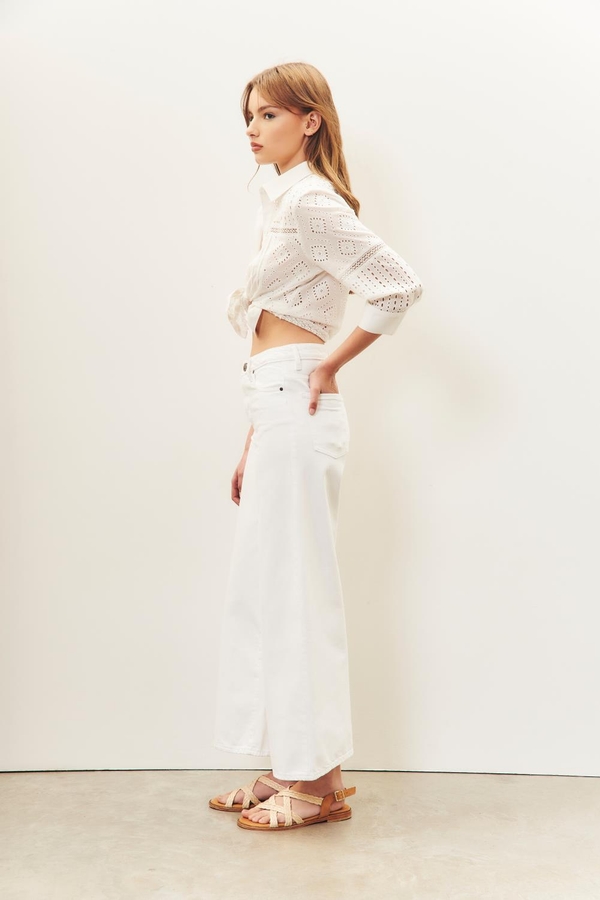 jean oxford white