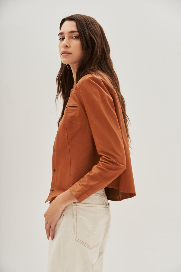 camisa bellota sum cuero