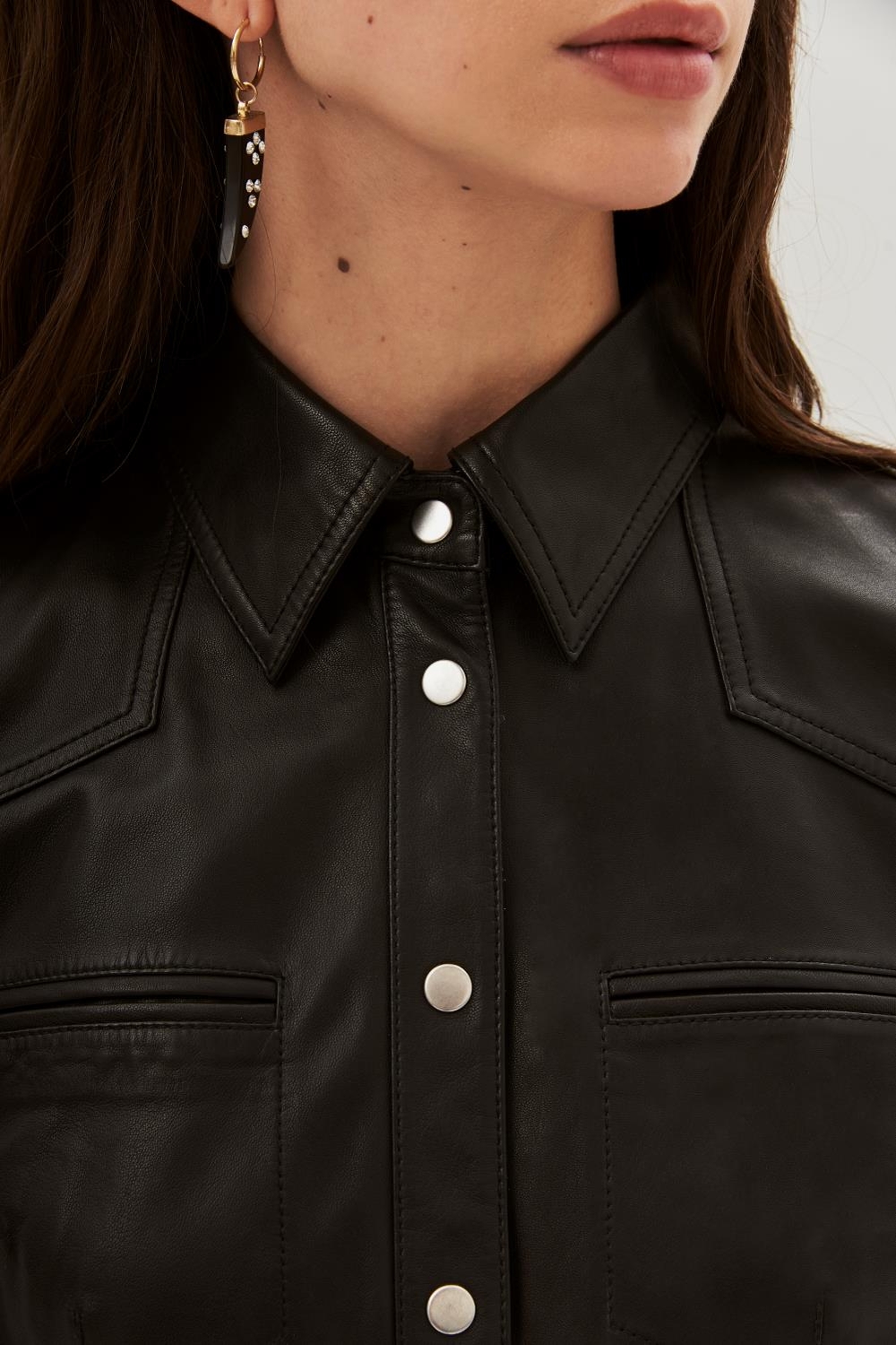 camisa bellota sum cuero