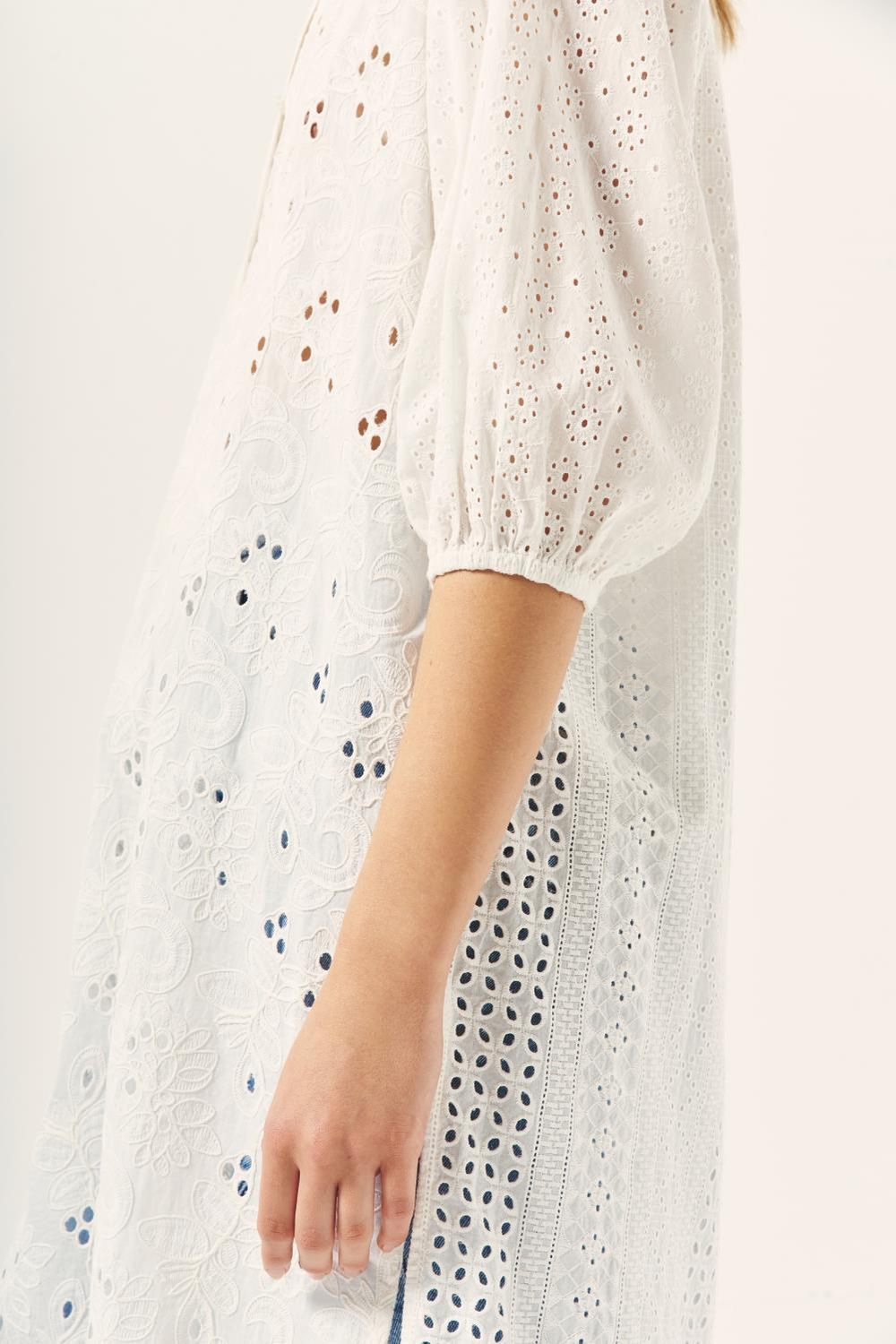 camisa gunjeet lace