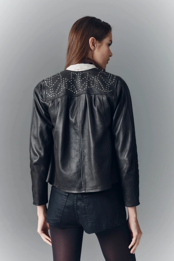 campera arrow cuero