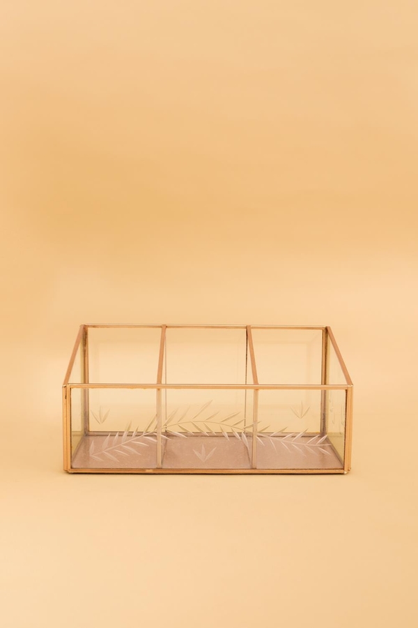 Adorno Planter
