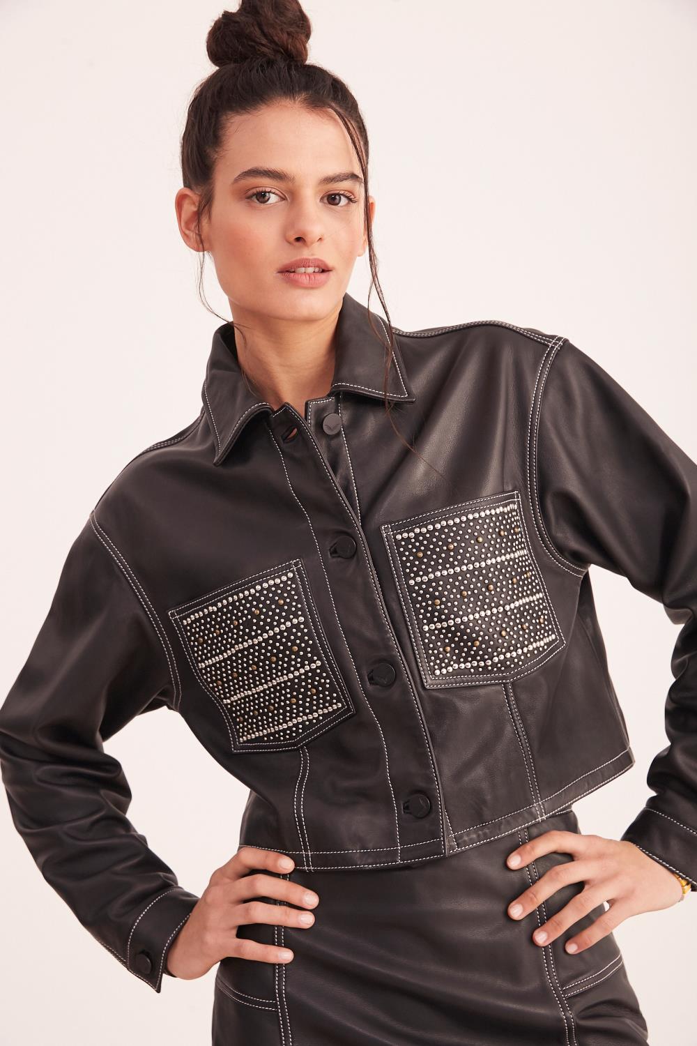 Campera Oposite Cuero