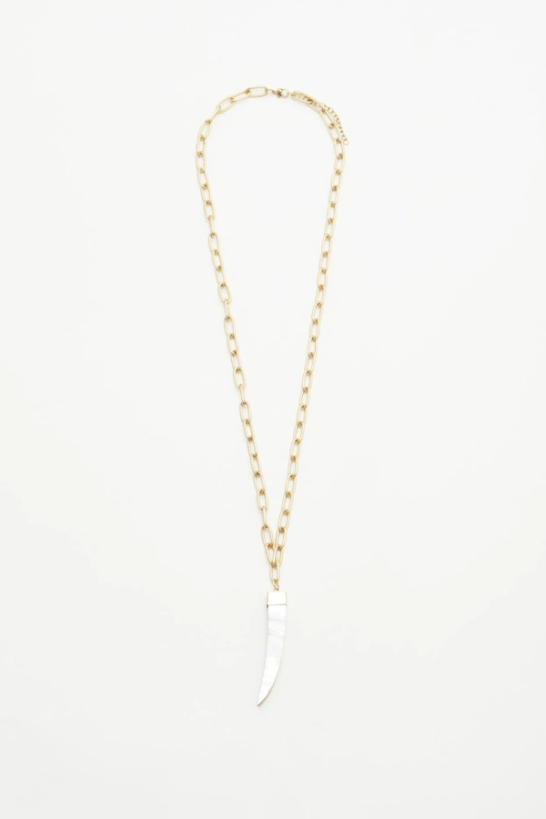 collar horn shell