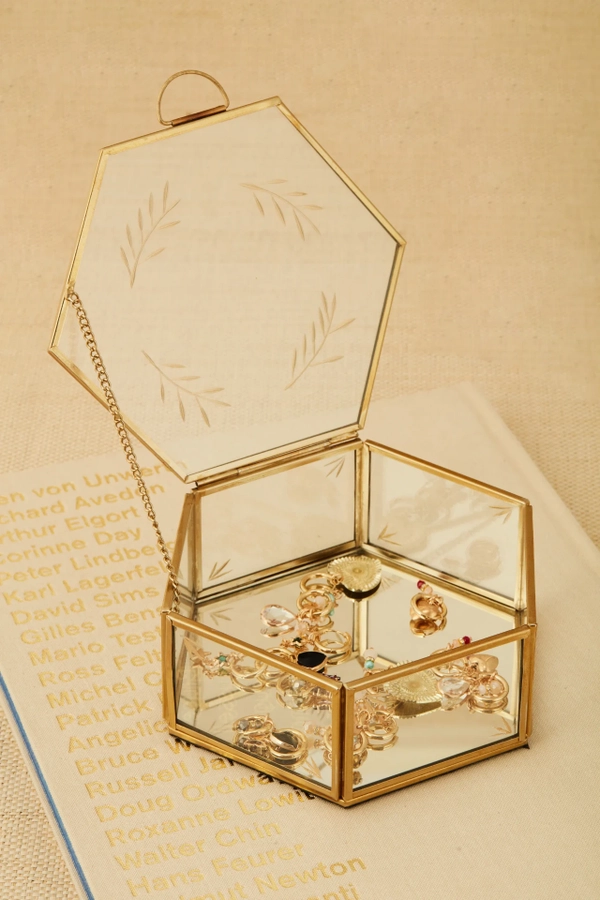caja hexa aura